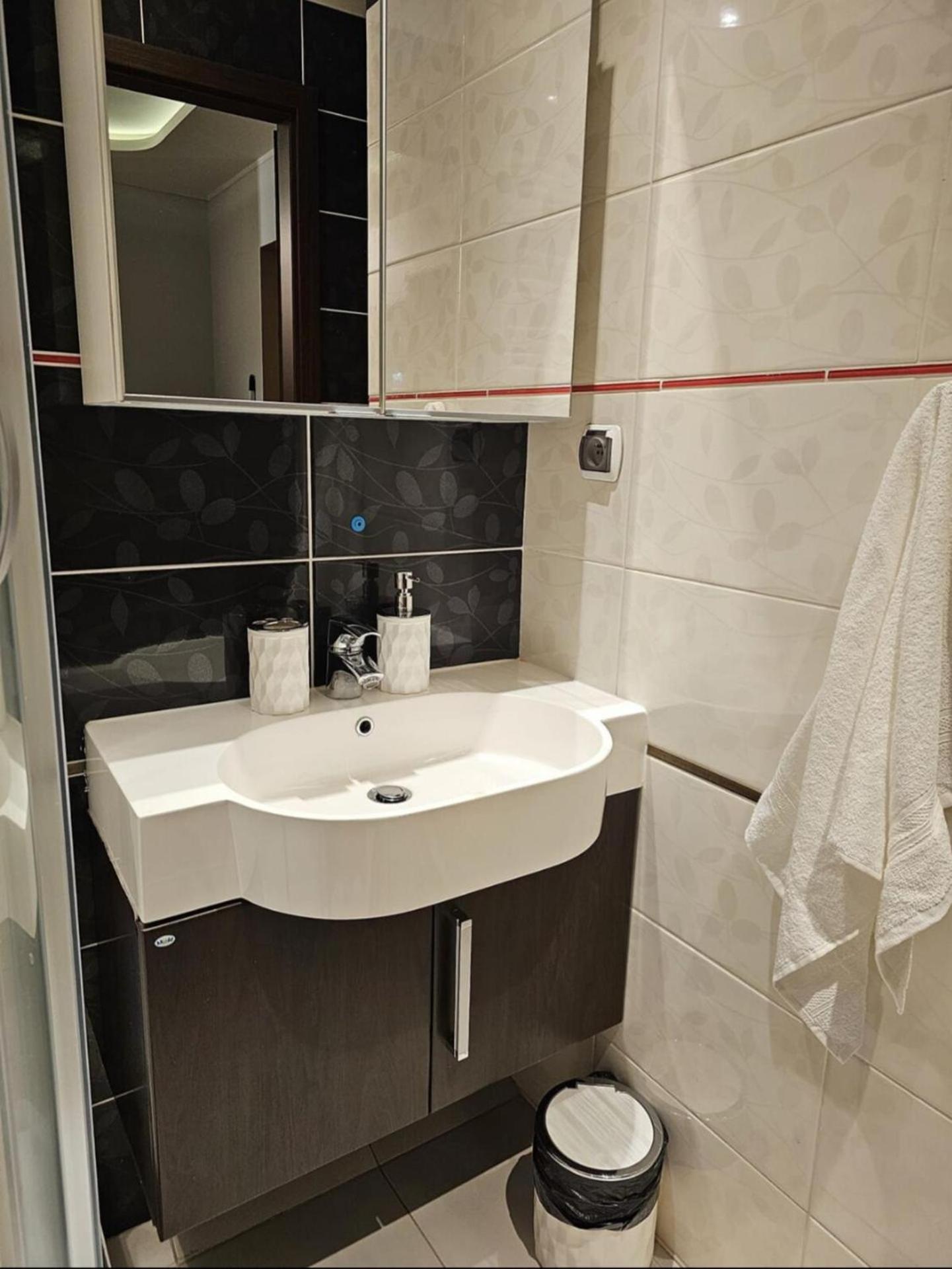 Apartment In Zyrardow 10Min To Suntago מראה חיצוני תמונה